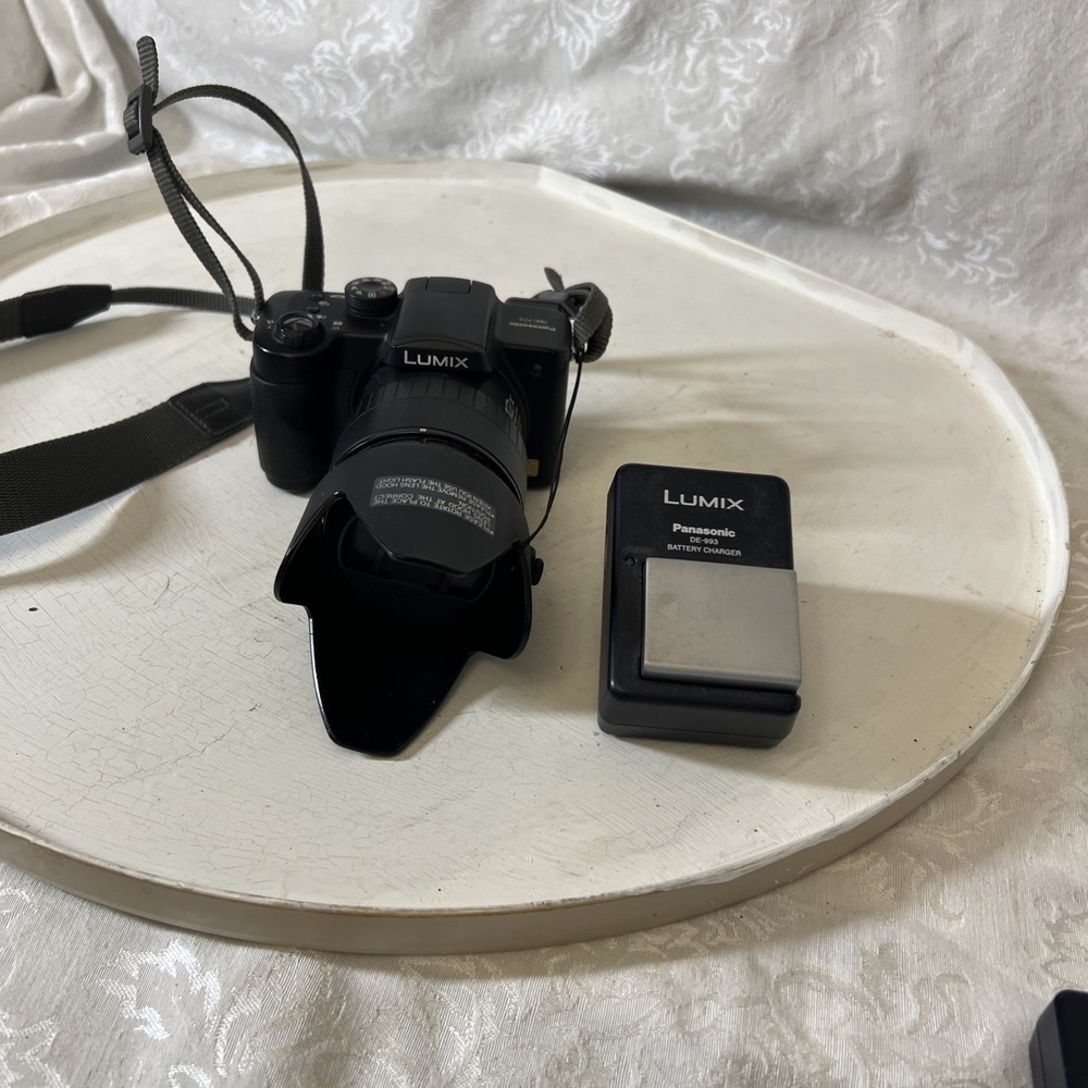 Panasonic Lumix DMC-FZ5 Digital Camera 12x Zoom & Charger Tested
